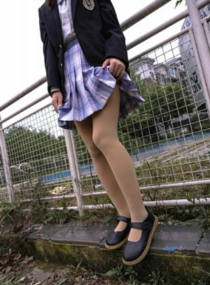 ass美女粉奶头pics_1080高清完整版